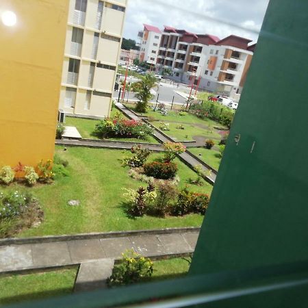 La Belle Rose Des Iles Apartment Les Abymes Exterior foto